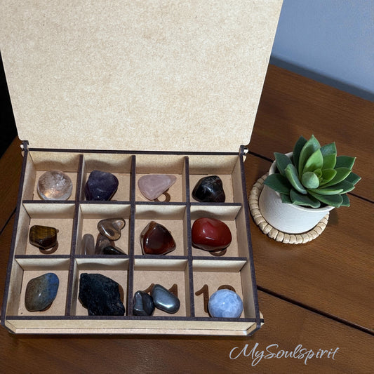 Rauhnachtskalender-Box mit 12 Steinen