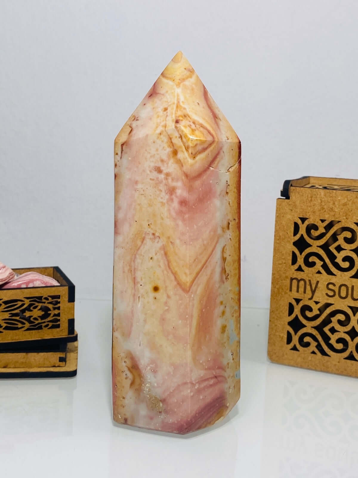 Polychrom JASPIS Turm 719 Gramm / 14,3 cm (Unikat) - Heilstein