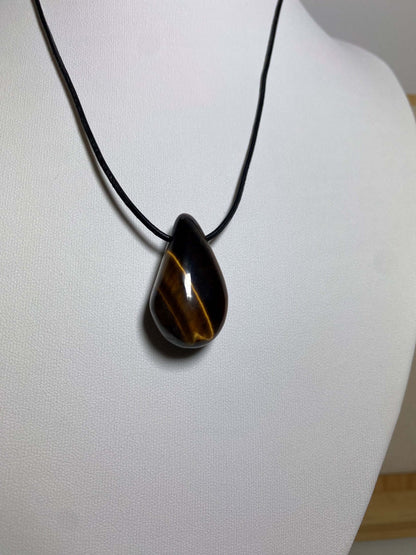 TIGER EYE Drop Shape avec bracelet en cuir