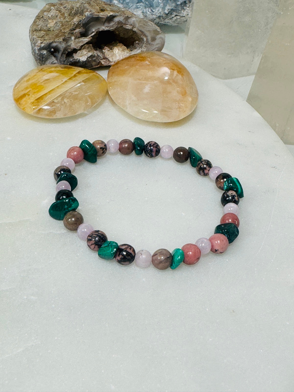 Bracelet "PAIN" kunzite, malachite, rhodonite et sugilite