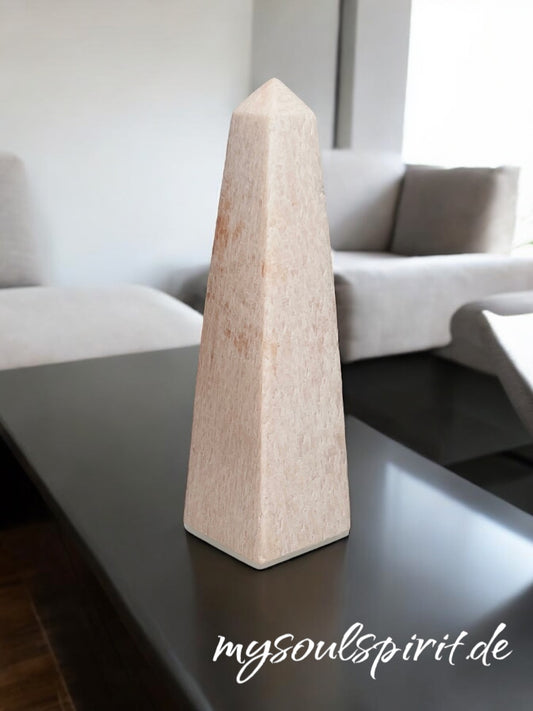 Mondstein Apricot Obelisk 13,4 cm