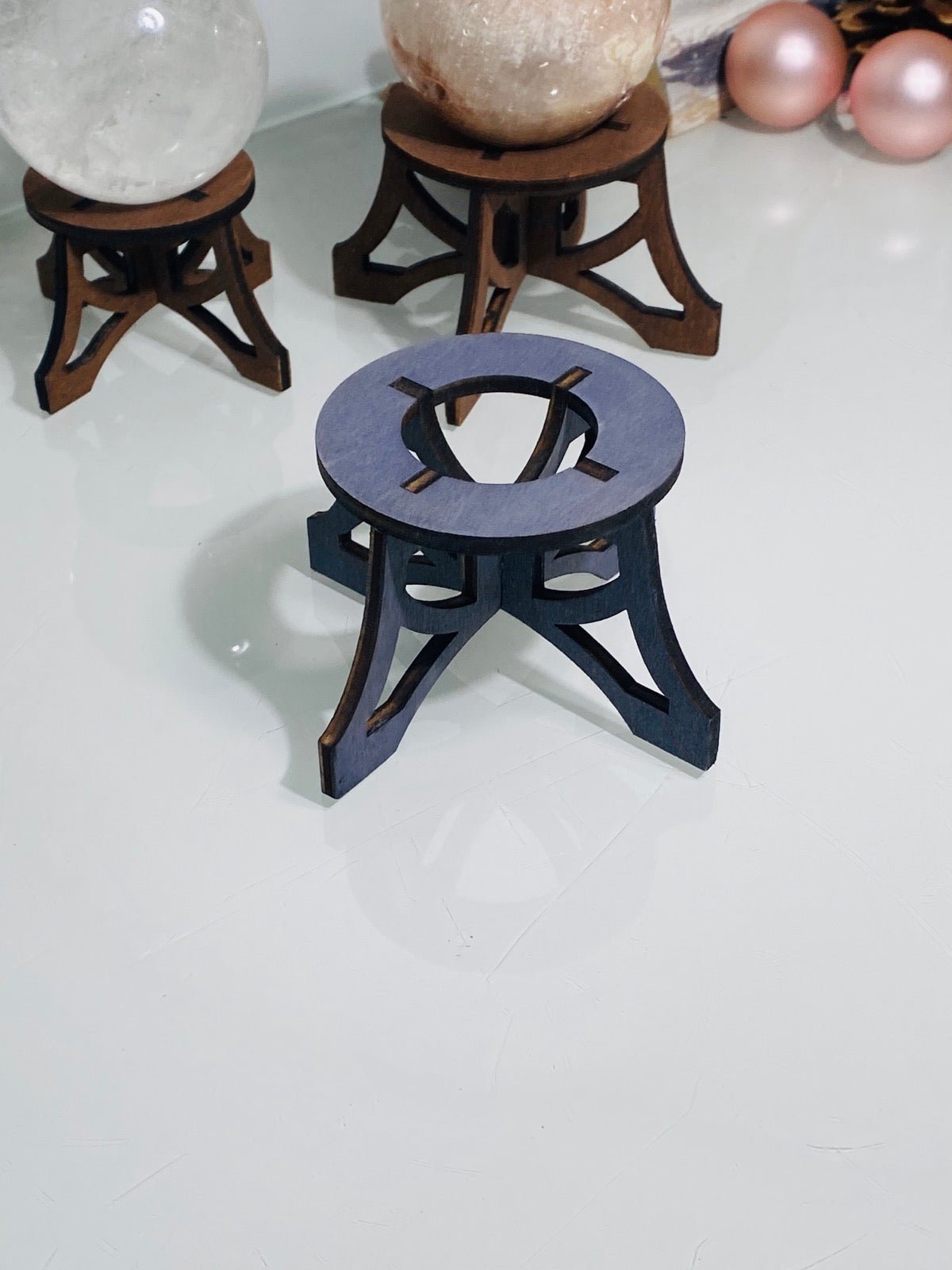 Kugelständer - 3 Größen - 2 Farben - Ständer