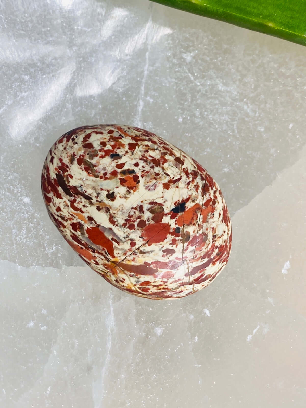 BRECCIA JASPER Un flatteur au toucher