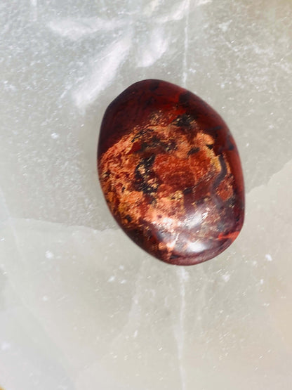 BRECCIA JASPER Un flatteur au toucher