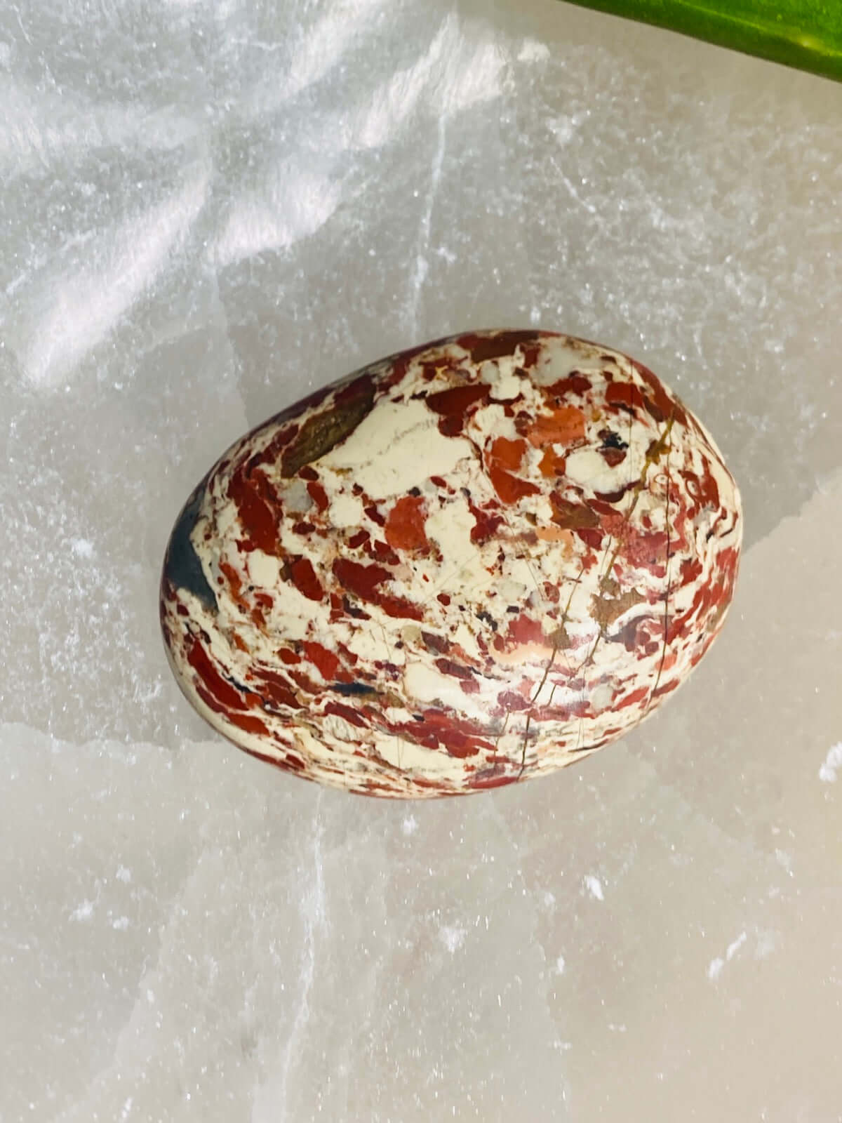 BRECCIA JASPER Un flatteur au toucher